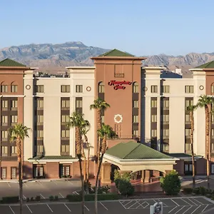 Hampton Tropicana Hotell