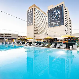 Hotel Downtown Grand & Casino
